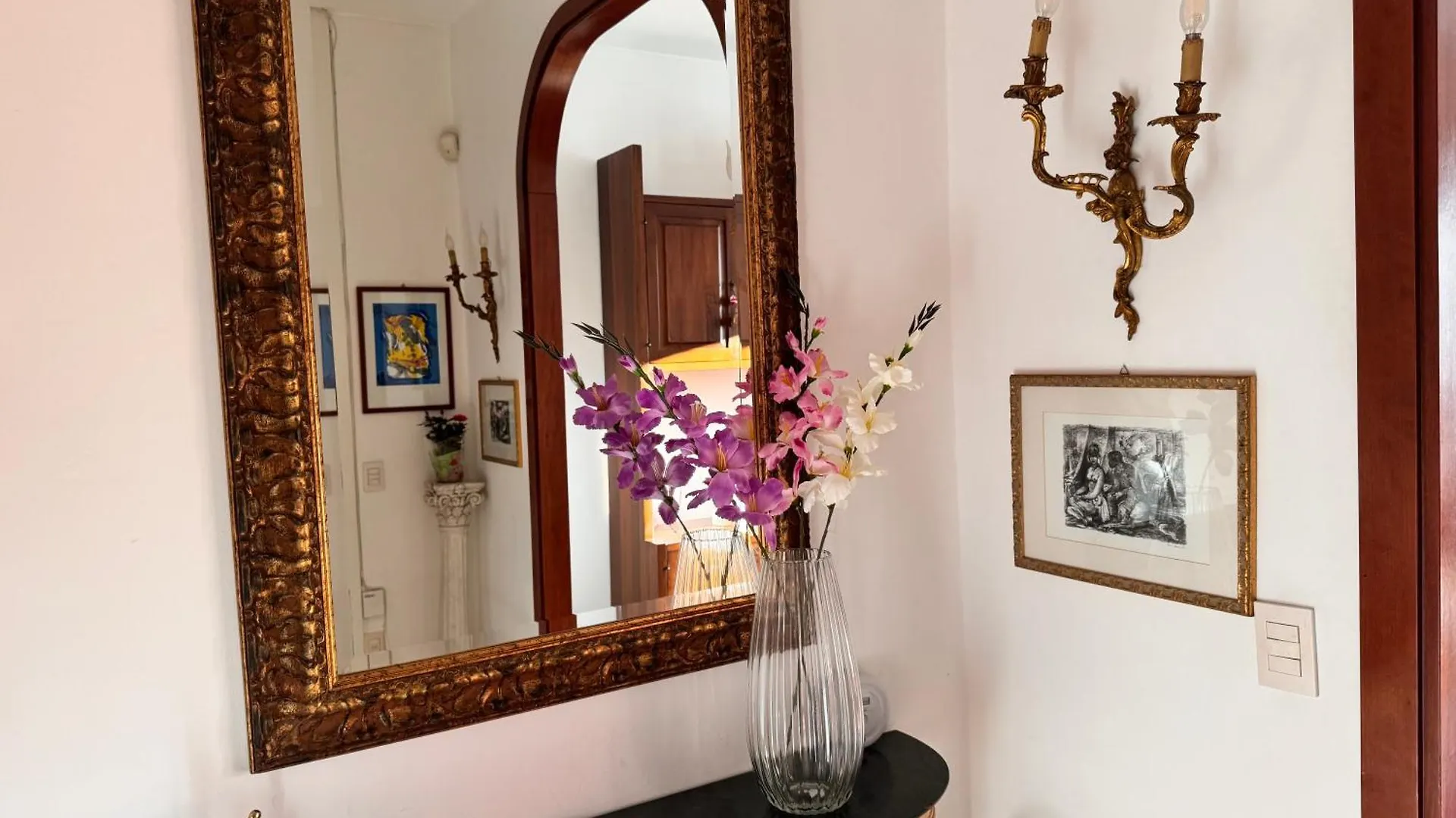 Casa Kolbe 8 , Milano Centro M4 Lägenhet